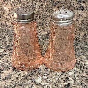 Vintage Jeanette Glass Company Salt & Pepper Shakers